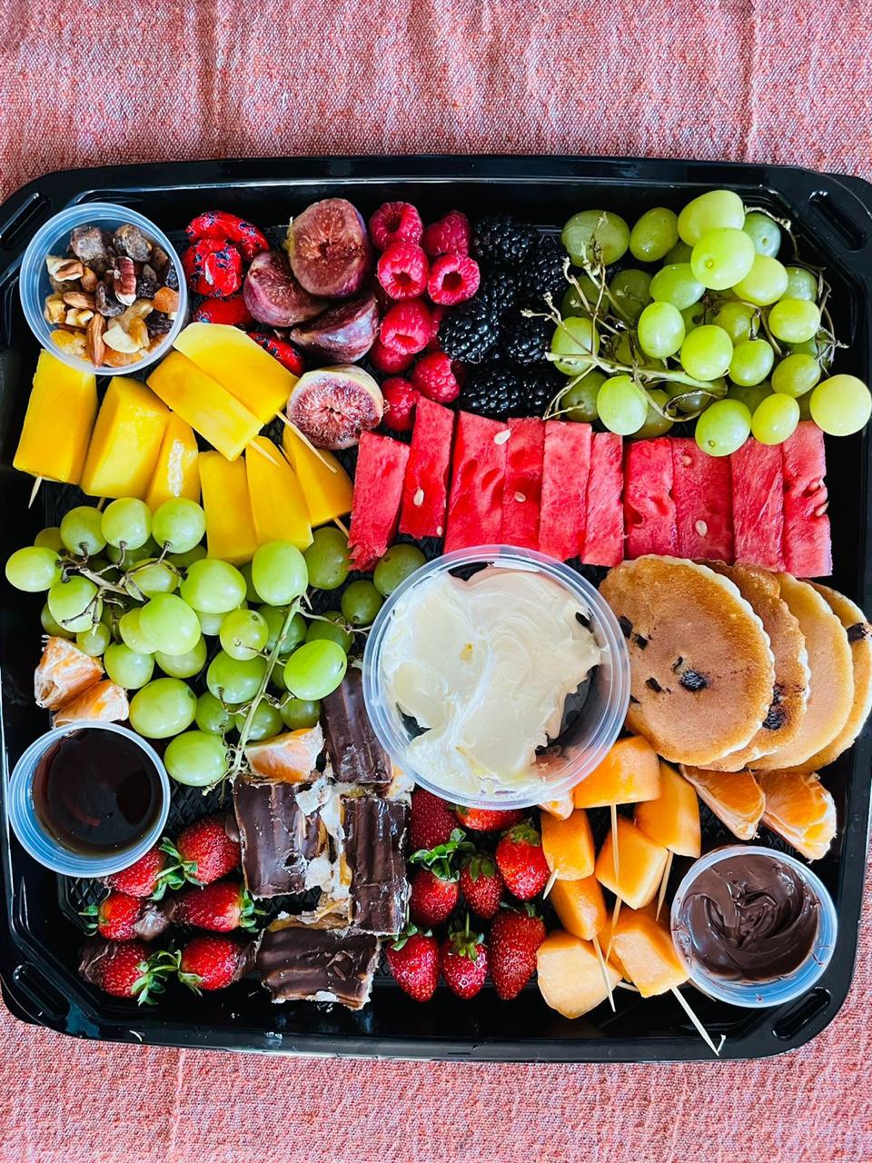 Fruit&Dessert Platter